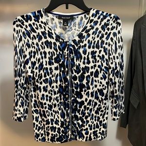 WHBM SZ Small cheetah print Black white and blue sweater
